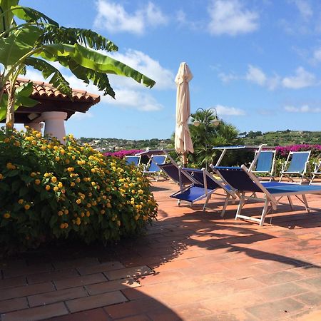 Villetta Con Giardino Esclusivo Di 1000 Mq, Piscina, Tennis, Calcio, Bocce Forio di Ischia Exteriör bild