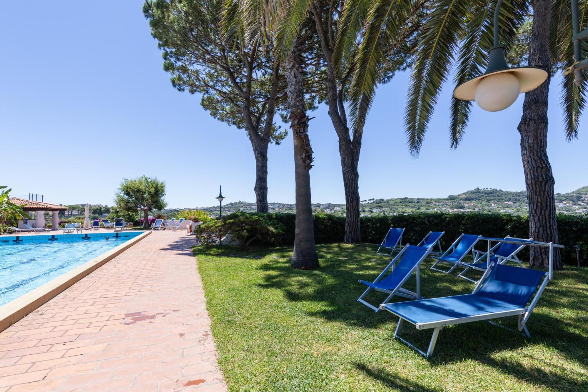 Villetta Con Giardino Esclusivo Di 1000 Mq, Piscina, Tennis, Calcio, Bocce Forio di Ischia Exteriör bild